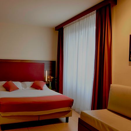 Duomo Hotel & Apartments Milano Exterior foto